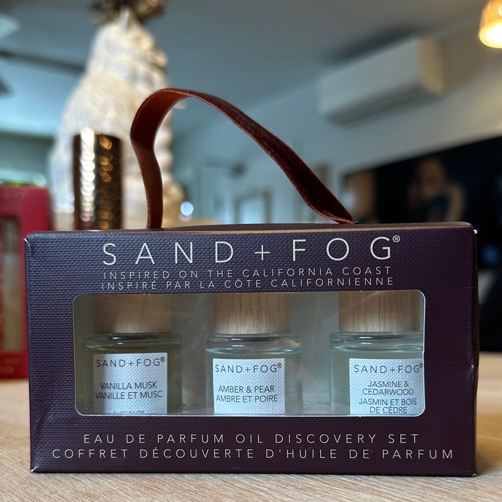 SAND + FOG | Exploratory Perfume Oil Rollerball Set - Sweet & Genuine Collection - Picture 5 of 8